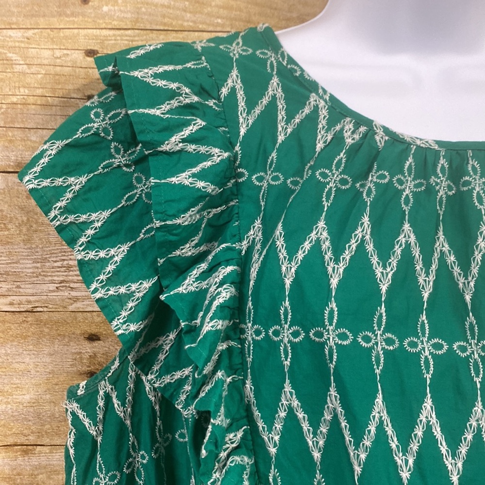 Universal Thread Green And White Embroidered Ruff… - image 2